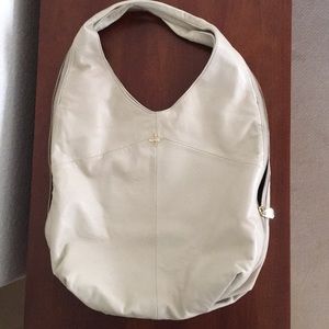 Pour La Victoire Nouveau Hobo Bag